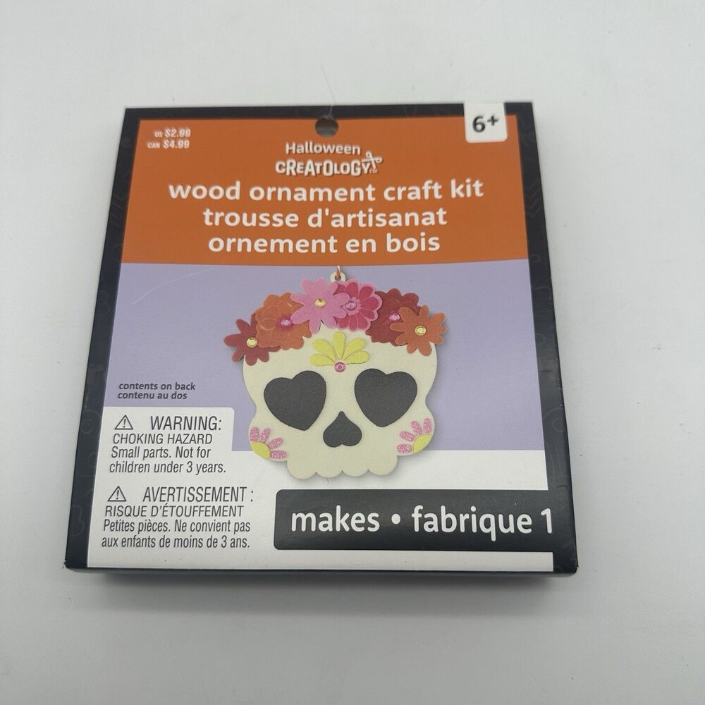 Halloween Creatology Wood Ornament Craft Kit Skull Design With Stickers & Gems F